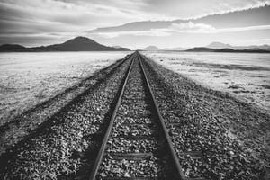 Image of railroad tracks into horizon